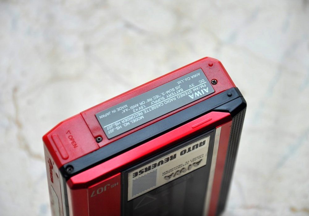 AIWA HS-J7 磁带随身听