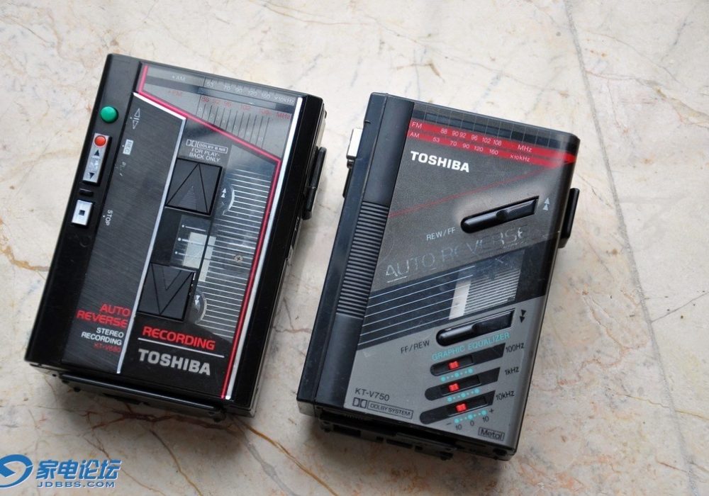 Toshiba KT-V680 + KT-V750 磁带随身听