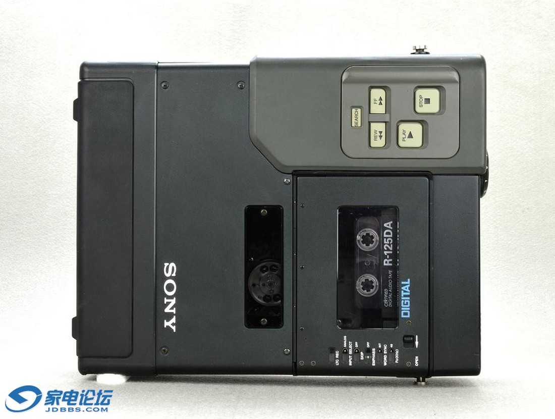 索尼 SONY PCM2000 便携DAT播放机 Lark Club
