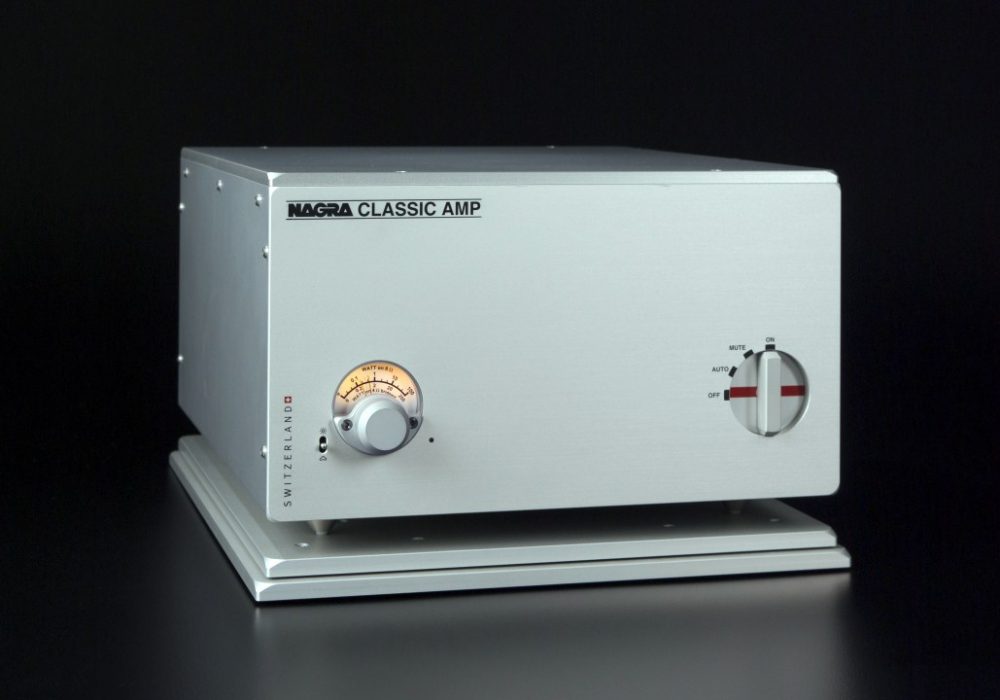 Nagra_Classic_Amp_FN_threequarter