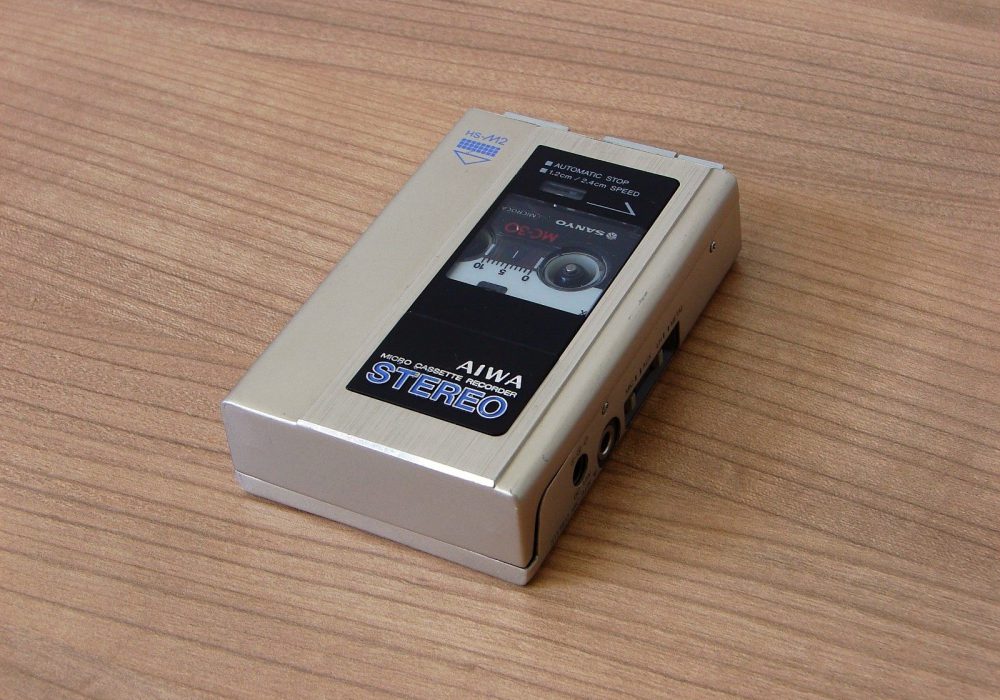 爱华 AIWA HS-M2 立体声 微型磁带录音机