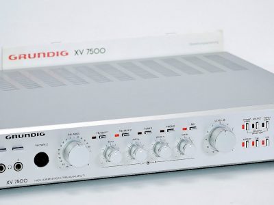 根德 GRUNDIG XV7500 前级放大器