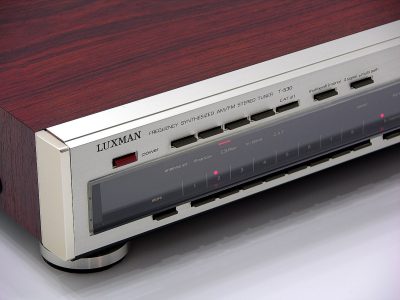 力士 LUXMAN T-530 FM/AM 立体声收音头