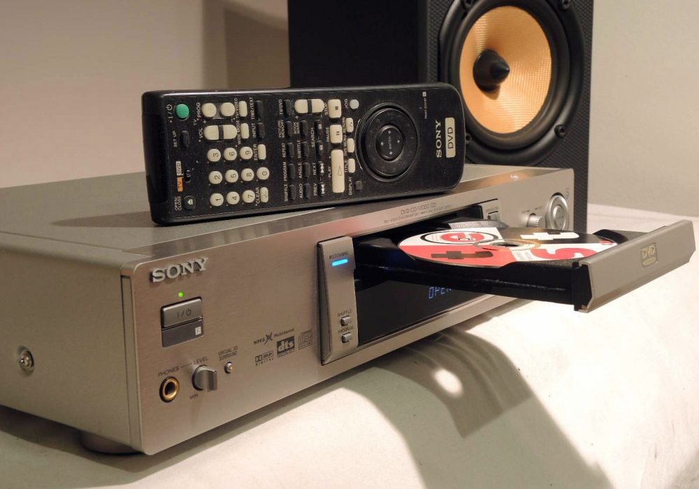索尼 SONY DVP-S725D CD/DVD播放机