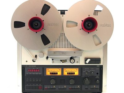 ReVox C270 2轨开盘机