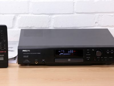 飞利浦 PHILIPS CDR880 CD 录音机