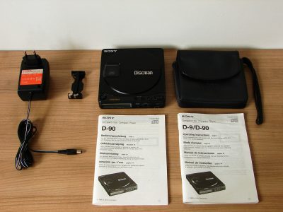 索尼 SONY D-90 Discman CD随身听