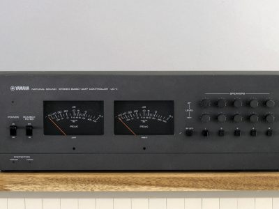 雅马哈 YAMAHA UC-1 控制器（B-1 功率放大器）