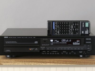 雅马哈 YAMAHA CDX-810 CD 播放机