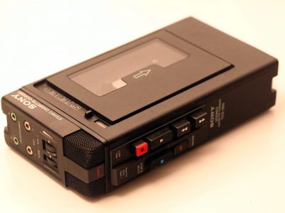 索尼 SONY TCS-300 磁带随身听 录音机