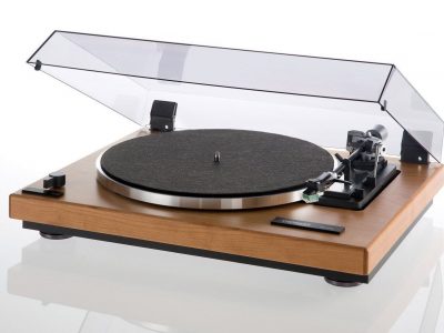 多能士 Thorens TD 240-2 黑胶唱机