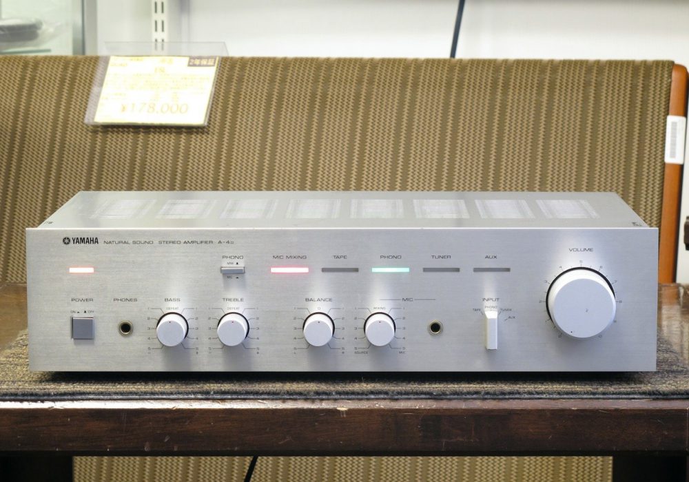 YAMAHA A-4D 功率放大器