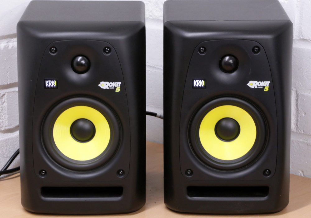 ROKIT RPG2 5 studio monitor speakers