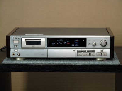 SONY DTC-59ES DAT 播放/录音机