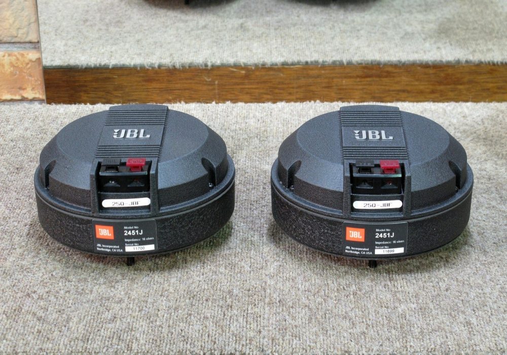 JBL 2451J