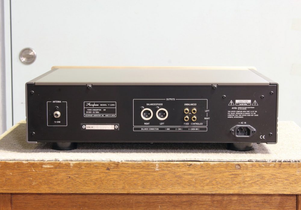 Accuphase T-109V FM Tuner 收音头