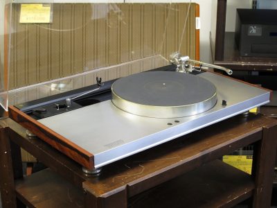 LUXMAN PD444 黑胶唱机