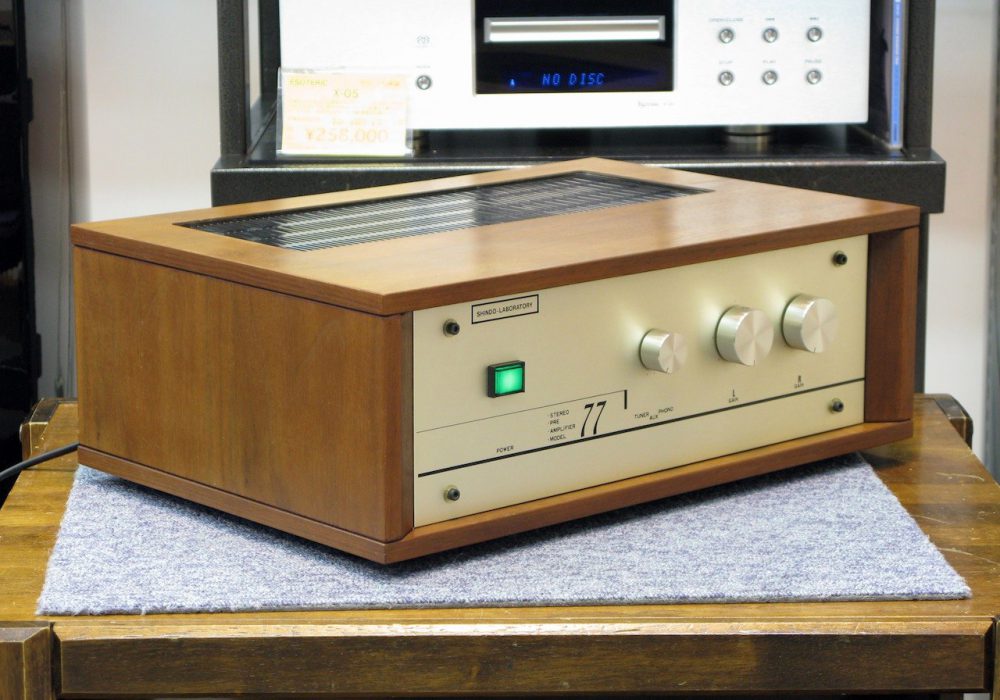 Shindo Laboratory Model 77 电子管 前级放大器