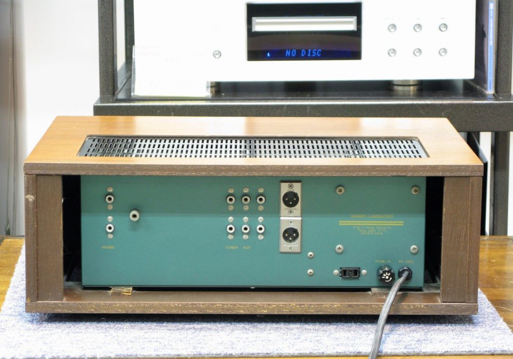 Shindo Laboratory Model 77 电子管 前级放大器