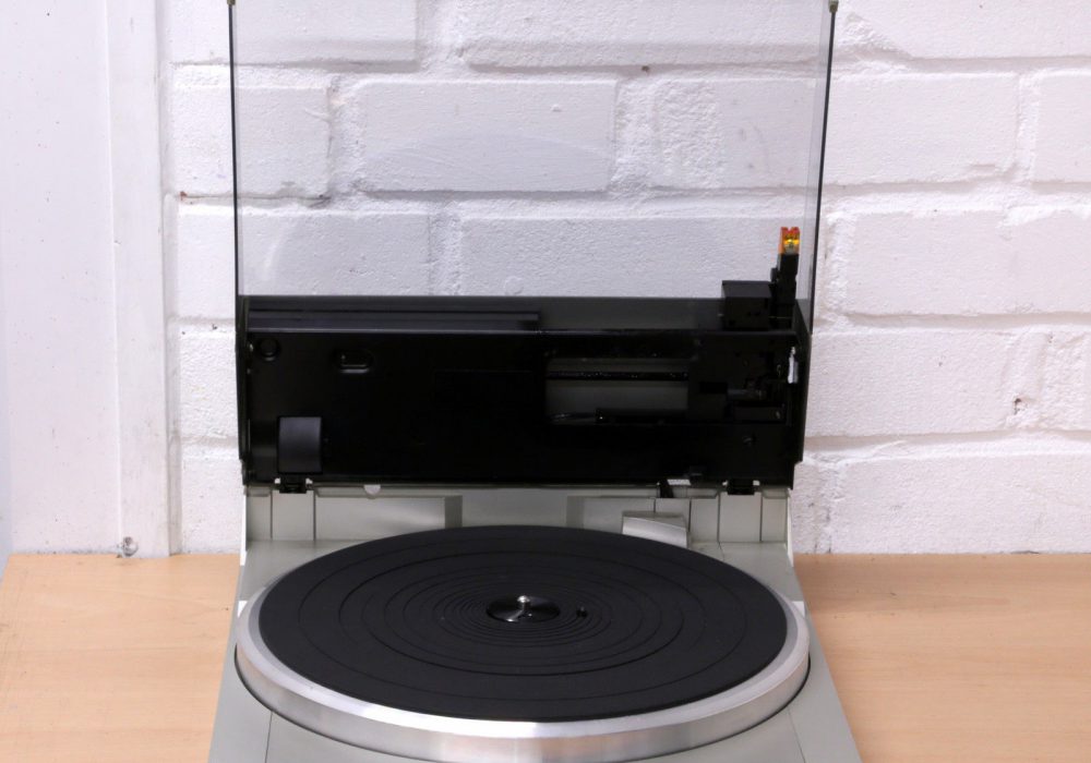 松下 Technics SL-D4 直驱 黑胶唱机