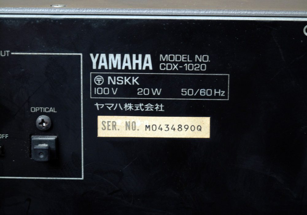 YAMAHA CDX-1020 CD播放机