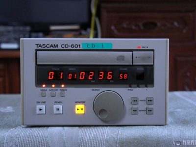 TASCAM CD-601 CD播放机