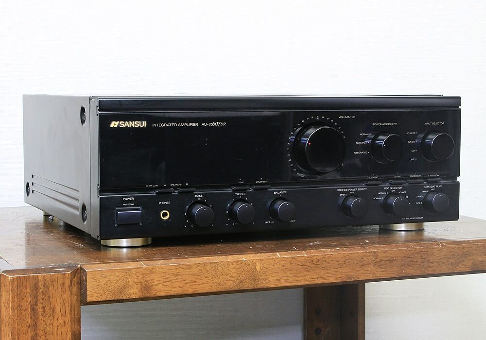 SANSUI AU-α607DR 功率放大器