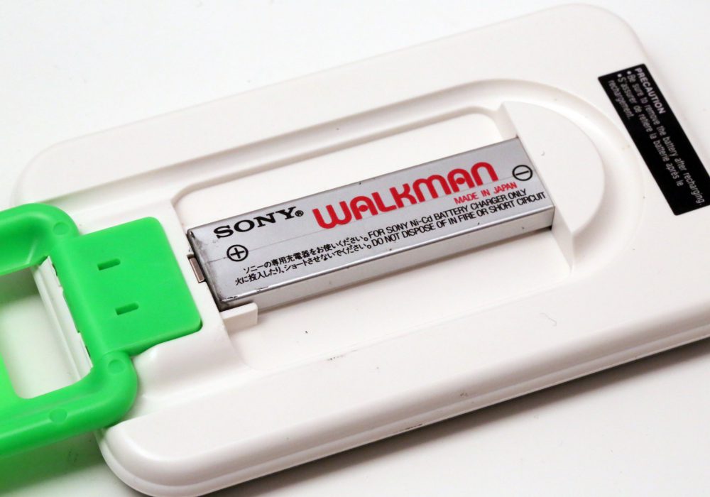 索尼 SONY BC-7SP 随身听 太阳能充电器