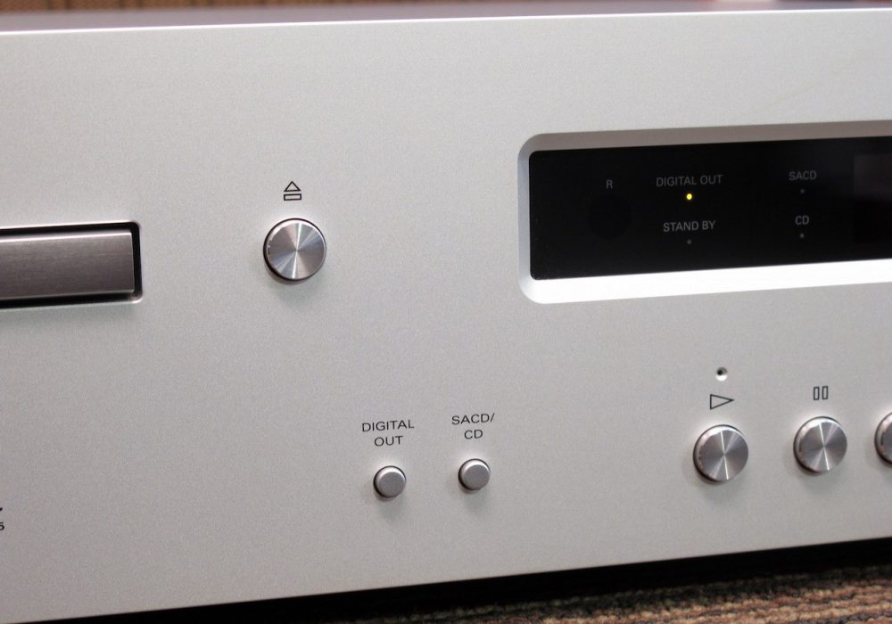 力士 LUXMAN D-05 SACD播放机