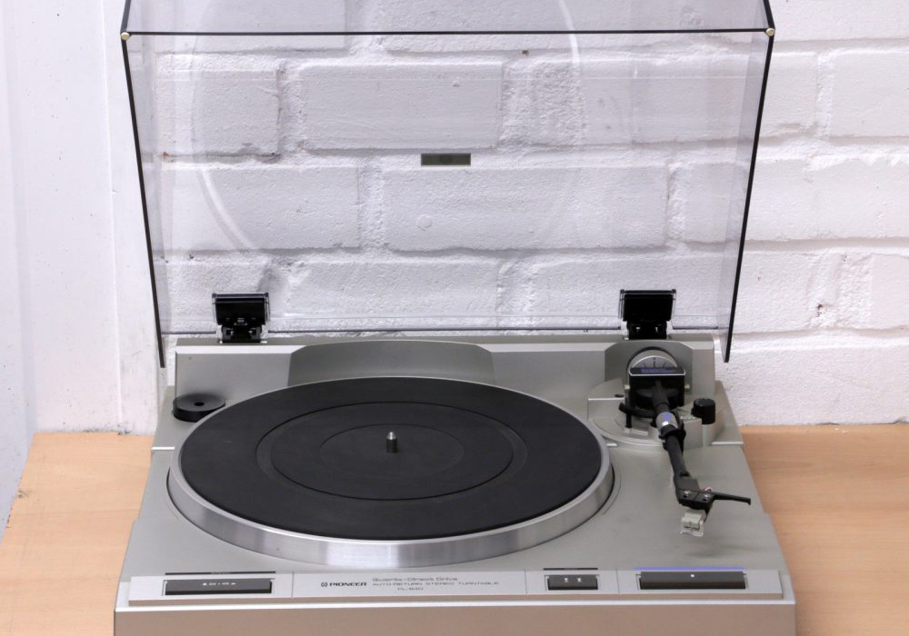 PIONEER PL-640 黑胶唱机