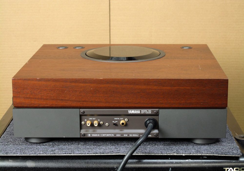 YAMAHA GT-CD2 CD播放机
