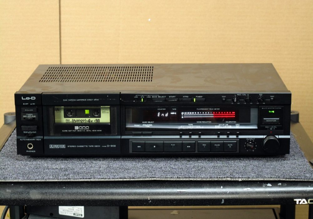 Lo-D D-909 卡座