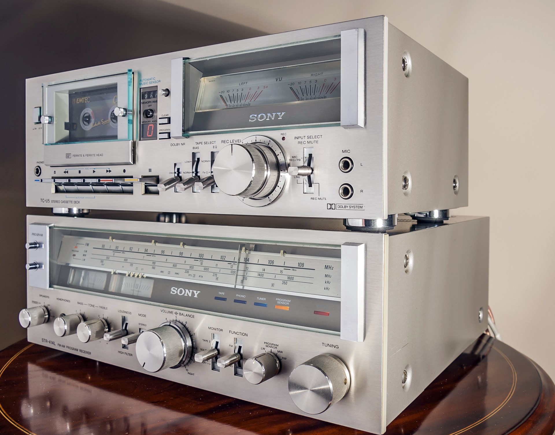 U tc. Стакан подшипника вторичного вала кпп даймос. Sony tc-u30. Кабель mediagadget u-tc12. Кассетная дека сони с жк дисплеем.