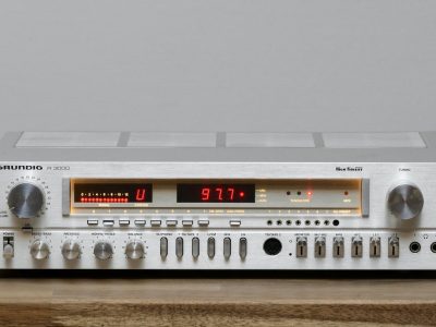 Grundig R-3000 立体声 收扩机