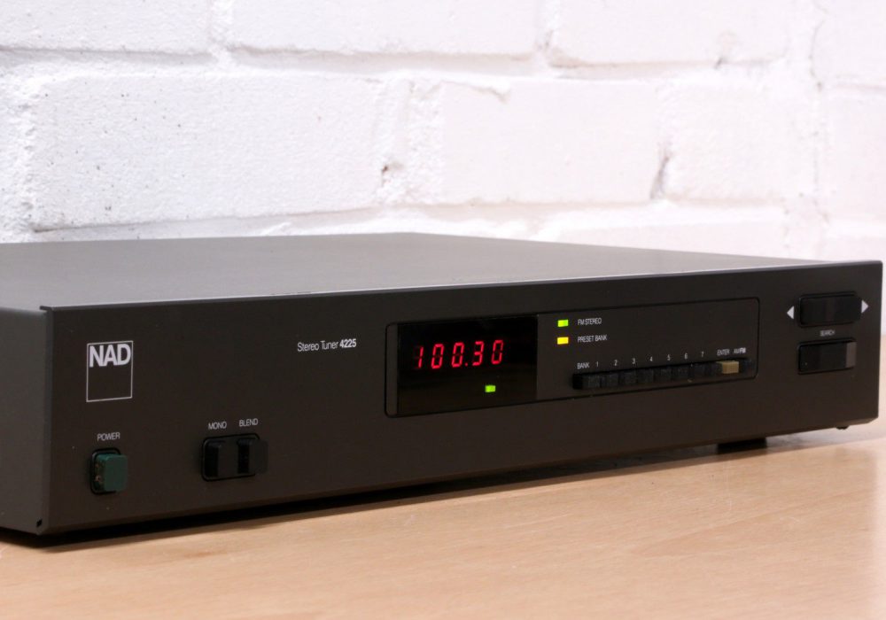 NAD 4225 FM/AM Analogue Tuner 收音头