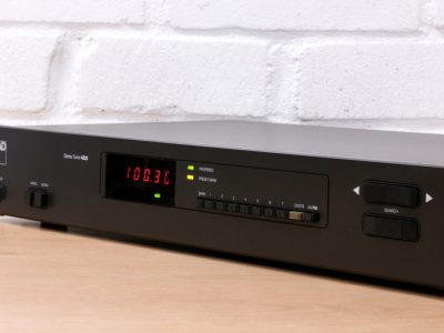 NAD 4225 FM/AM Analogue Tuner 收音头