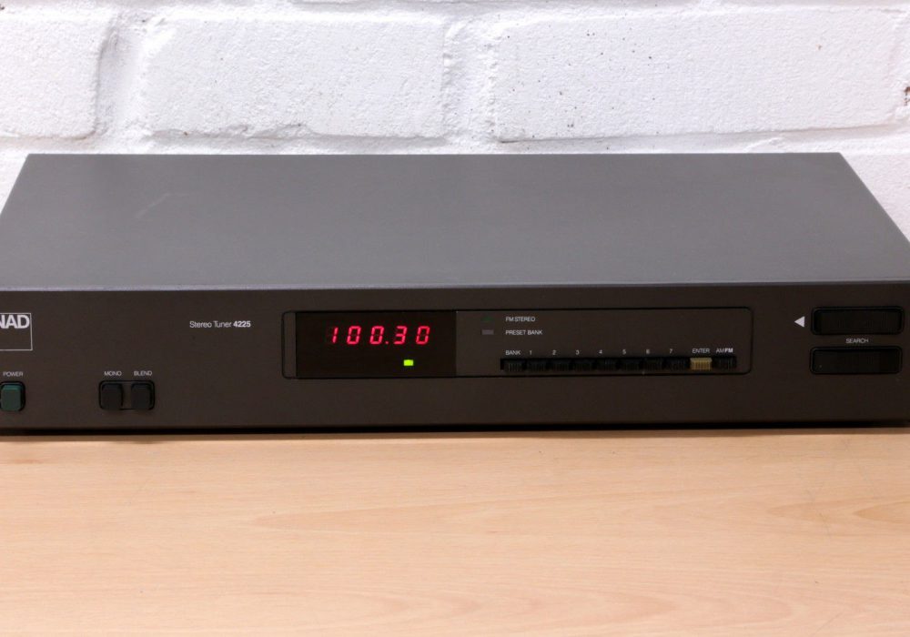 NAD 4225 FM/AM Analogue Tuner 收音头