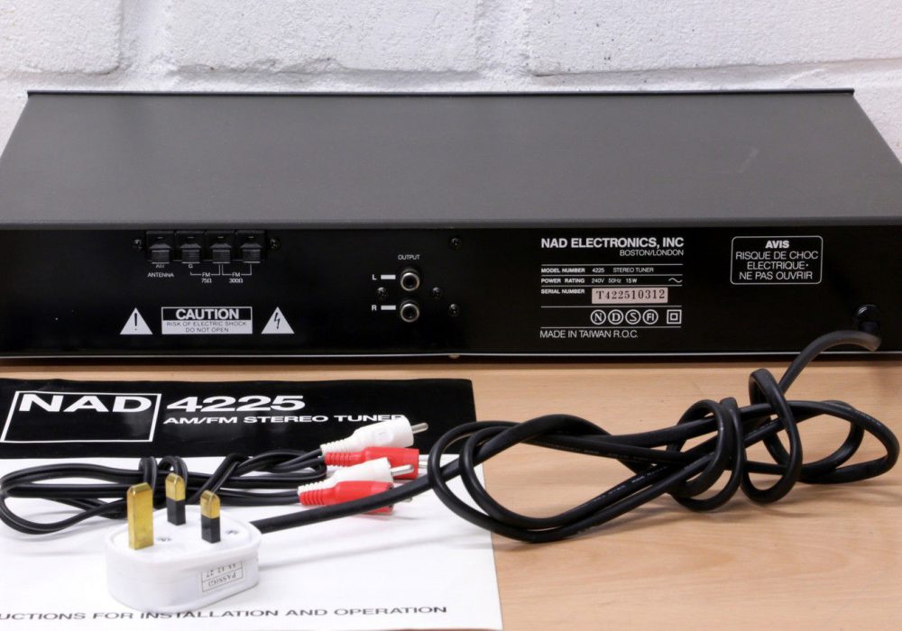 NAD 4225 FM/AM Analogue Tuner 收音头