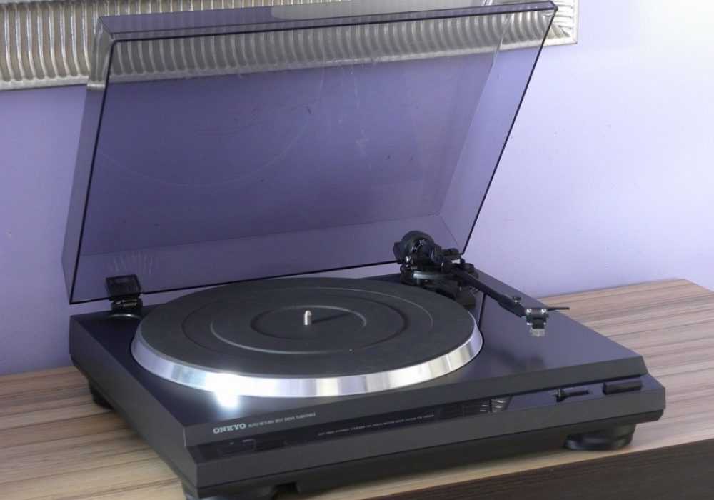 ONKYO CP-1200a 黑胶唱机