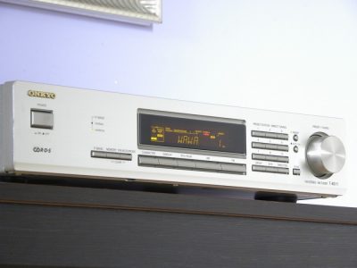 ONKYO T-4511 FM/AM 收音头