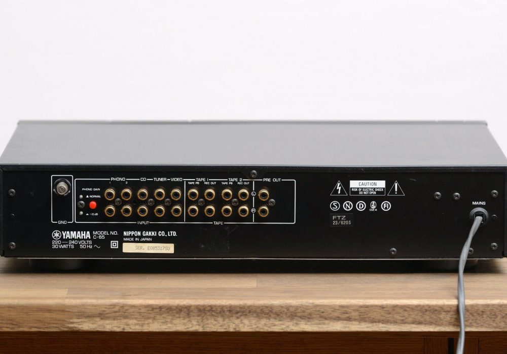 雅马哈 YAMAHA C-65 Control Amplifier 前级放大器
