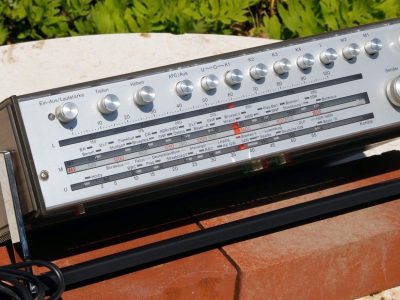 SABA Transeuropa Automatic 8 Band SW 收音机