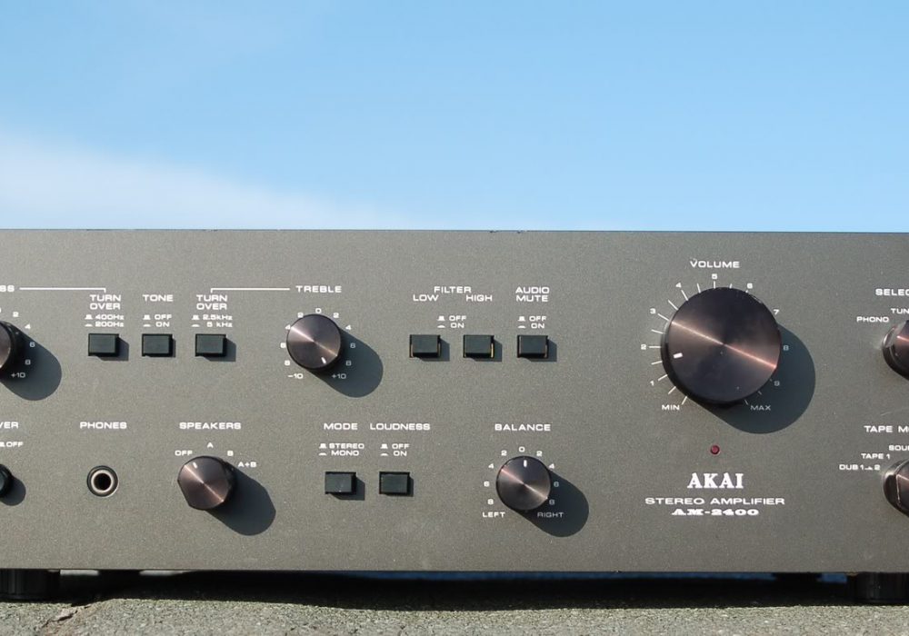 AKAI AM-2400 功率放大器