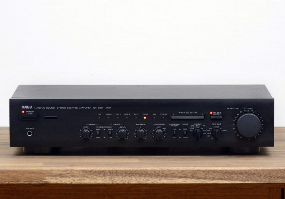 雅马哈 YAMAHA CX-830 立体声 Vorverstärker / Control Amplifier / Vorstufe in schwarz