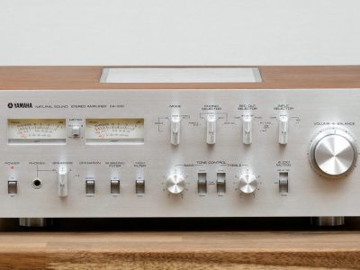 雅马哈 YAMAHA CA-1010 功率放大器