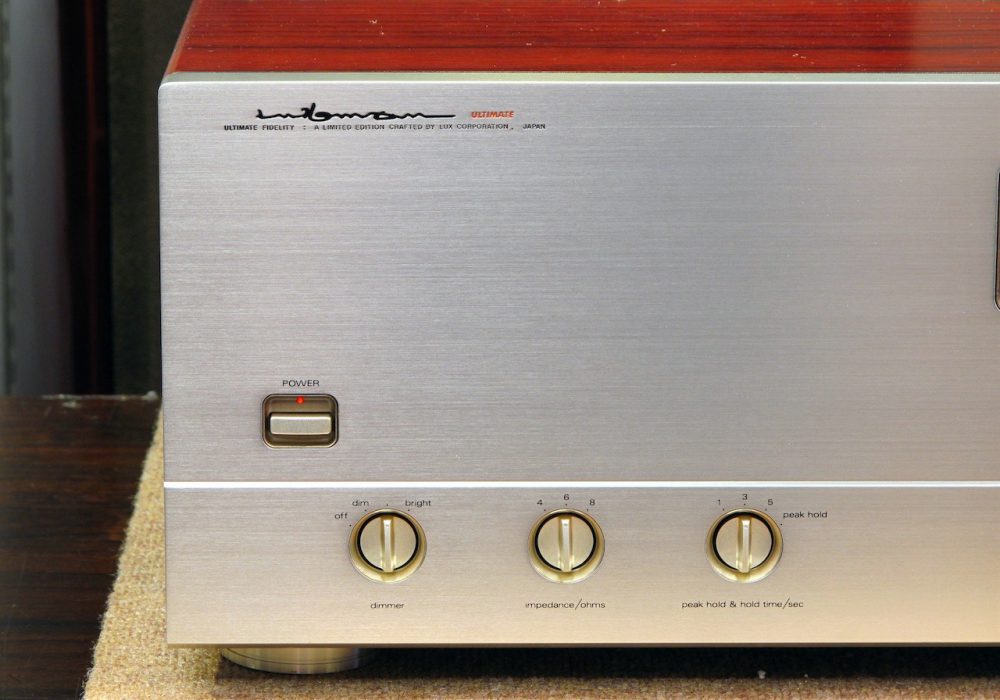 LUXMAN M-06α 功率放大器