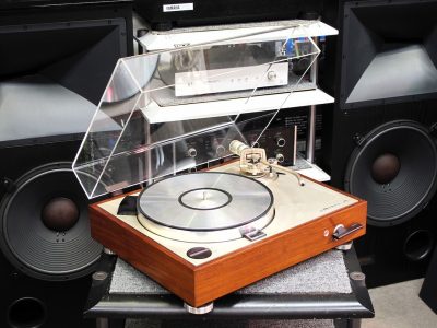 Luxman PD-300 黑胶唱机