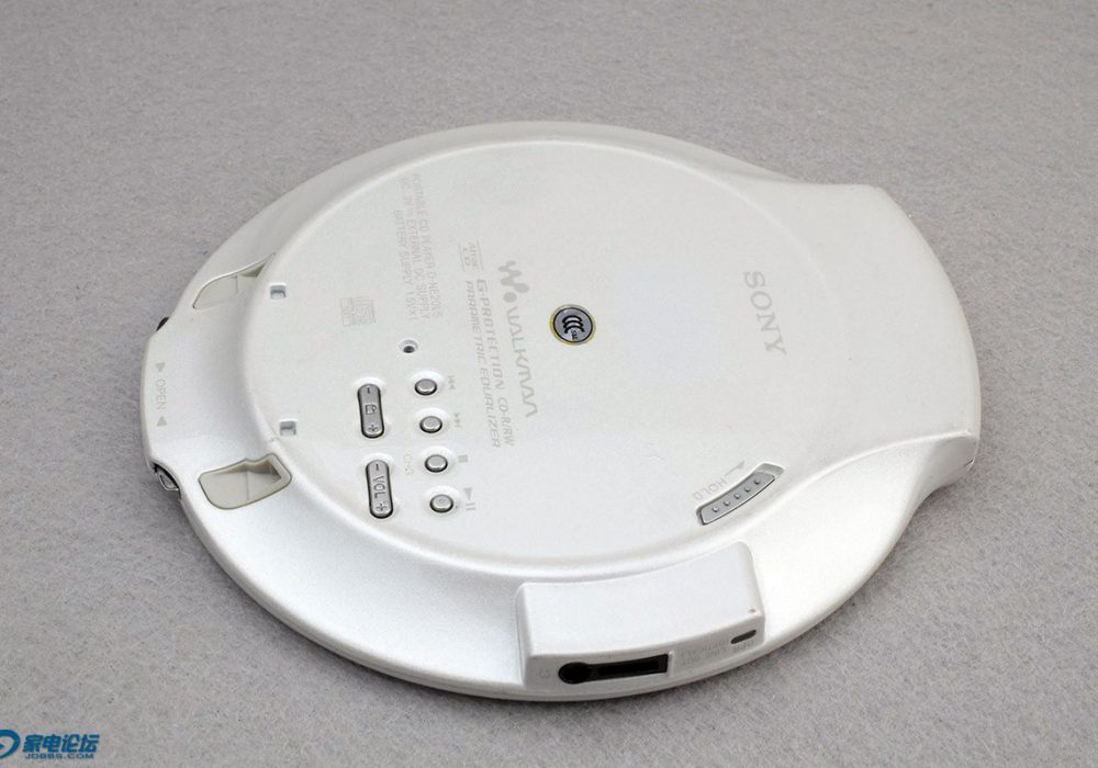 索尼 SONY D-NE20 CD随身听