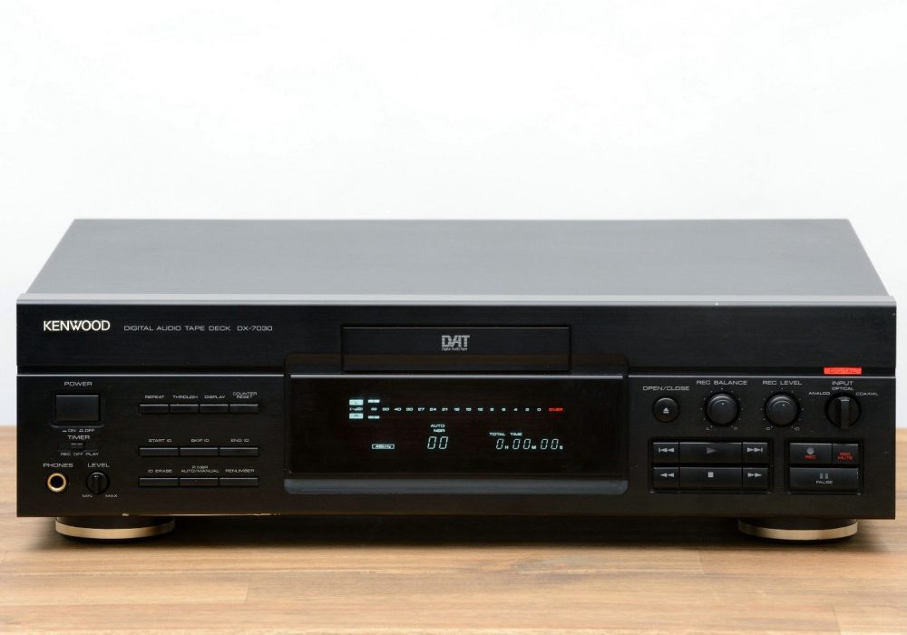 Kenwood DX-7030 DAT 录音机 / Digital Audio Tape Rekorder / schwarz