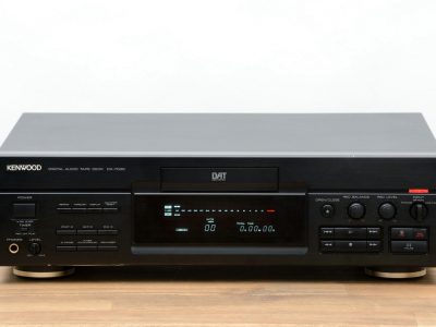 Kenwood DX-7030 DAT 录音机 / Digital Audio Tape Rekorder / schwarz